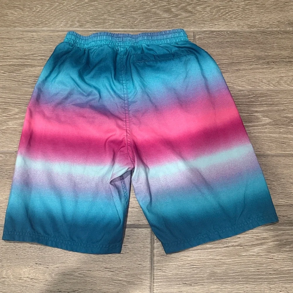 Nike Kids Blue And Pink Ombre Swim Trunks Size XL